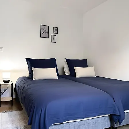 De 80 M2 Avec Grand Parking - Proche Pistes Cyclables Apartamento *